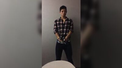 Bathroom Cum Twink Tube Boys Porn: Hardcore Amateur Action with Big Cocks!