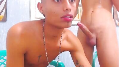 Hard Amateur Gay Porn Cams: Two Heavy Cocks Action!