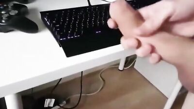 Raw Amateur Cock-Wanking Web Cam Boys Porn!