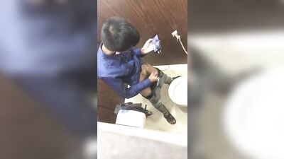 Handy Hotties - Mobile Phone Fun with Amateur Asian Boys