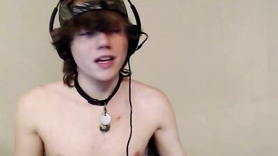 Huskyfox350 Web-Cam Show: Riscarrs Gay Tube Adventure