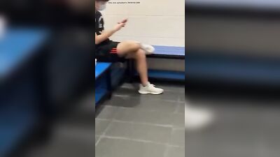 Risky Jerk-Off Amateur in Public Locker Room