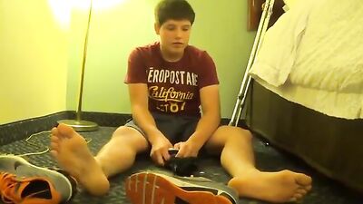 Sneaker Fetish Foot Fun: Levi Gutpunch No Sex Challenge