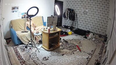 Sizzle-hot showmanship, smooth ass, SPY CAM