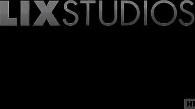 Sexy Twinks Group Oral Sex Show - Hot Porn Cam Action!