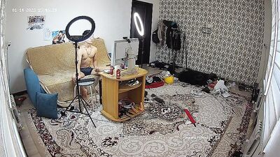 Hot Muscle Boys Sizzling Solo Show!