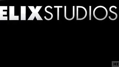 Hot Twinks Flip Fucking: Bareback Handjob Oral Sex Show