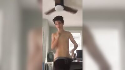 Horny Hunks Lunchtime Lust - Asshole Adventure