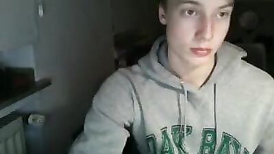 Twink Solo Web-Cam: The Ultimate Argument - Cap!