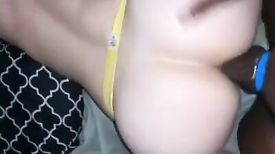 He Loves That BBC Like A Pro: White Fag Gets Raw And Amateur With Thicc Cocks