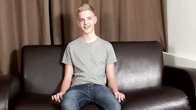 Golden Blonde: Cum Shots from Sexy Twink Solo Gay Porn!