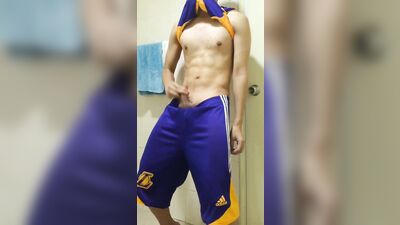 Gay Porn Video: Amateur Handjob Twink Tube!