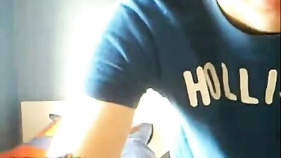 Solo Wanking on Brothers Bed: Lusty Boys Porn