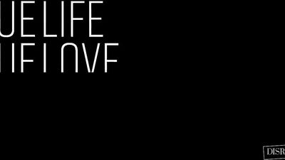 Young & Old Hot-Tub Action - Cum Shots Oral Gay Porn Video!