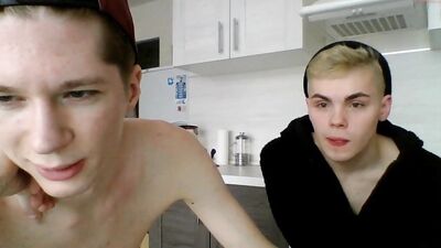 Horny Twink Couple Webcam Gay Porn Adventures - Blond Boys Action Amateur
