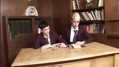 Desk Banging Twink Aaron - Gay Porn Cumshots Oral Action