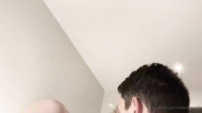 Gay Porn: Meaningful Sex LoL Hard Boys Lust - Bareback Amateur Ass Play!