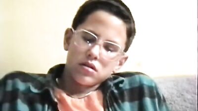 Green Shirt Nerd Cumshot Handjob Solo Gay Porn Tube Video