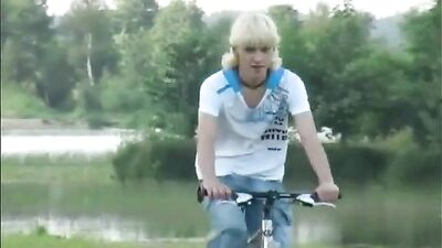 Gay Porn - Bike Boys First Time Public Adventure!