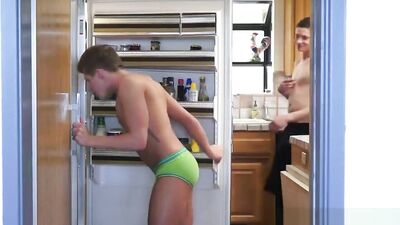 Kitchen Love: Teeny twinks big dick adventure!