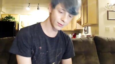 Diamond Boy XXX: Web-Cam Solo Ass Play