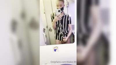 Bathroom Mirror soccer boys: Fuckable focus!