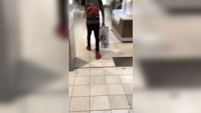 Cakes in Public Ass Play: Eating Atlantas Finest!