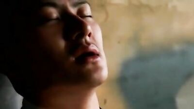 Gay Asian Anal Orgy: Picking Up Businessmen for Wild Sexual Encounters