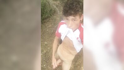 Wild Boys in Nature - Amature Solo Web-Cam Cumming