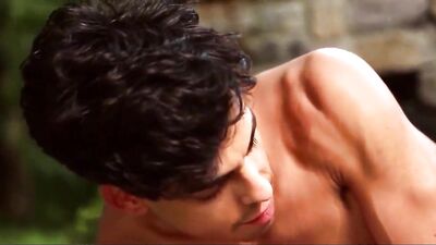 Creampie Patio Boys Gay Porn: Bareback Action & Cum Shots!