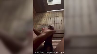 The big beast, SAUNA CUMSHOT