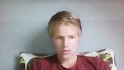 Boys in Heat: Twink Shoots Multiple Cumshots for You!