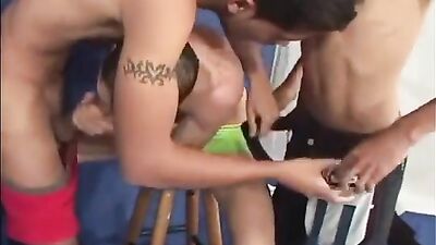 Latino Action Mix: Chicos Latinos 12