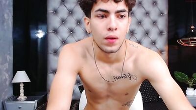 Latino Muscle Boys Bareback Action Web-Cam Show with Father Cockmas!