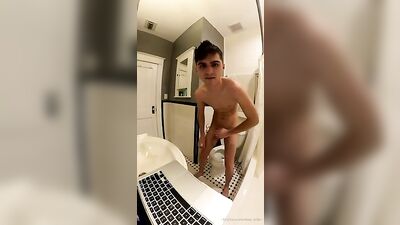 Jerking In The Bathroom - Ben Revisited: Amature Big Cocks Cum Shots Fetish Frat Guys Fun Handjob Solo