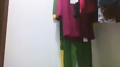 Tattooed Stallion Masturbates on His Bed! Cum Shots & Solo Fun