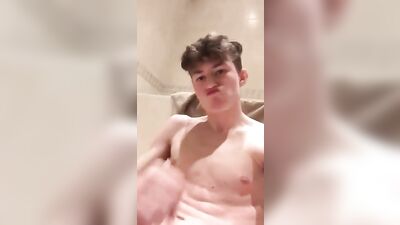 Gay Porn All-Stars! Bisexual Blowjobs & Cum Shots!