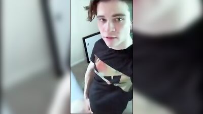 Gay Porn: Amateur Oral Cum Shots with Slutty Boys - First Time Fun Mix!