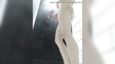 College Boys Porn - Hardcore Shower Sex with Big Cocks