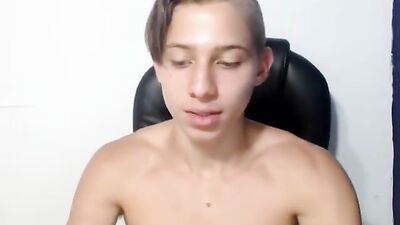 Boxer: Unleashed Desire - A Gay Porn Video with Old-School Passion and Modern Heat!