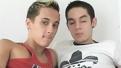 Teen Twink Love: Bareback Vintage Gay Porn Videos