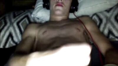 Gay Porn Twinks: The Ultimate Love Story!