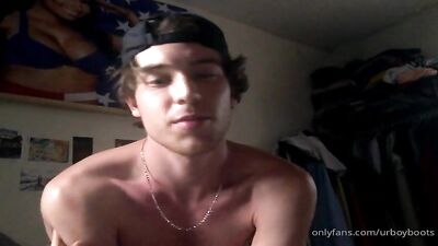 Gay Fleshlight Porn Boys: Big Cocks Handjob Solo!