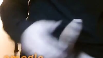 Black Hoodie Boys Webcam Porn: Horny Gays Live on Cam!