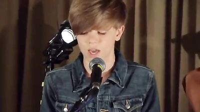 Edge of Glory - Ronan Parkers Music Melodies