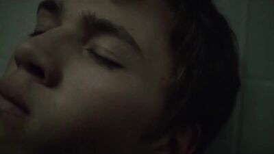 Crazy Video Remix - The Hunt Is On!!