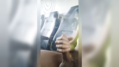 Outdoor Risky Latino Exposure: A Twinks Jaw-Dropping Public Jerk Off!