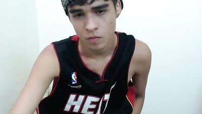 Jerking off with young twinks on cam - Gay Porn Video