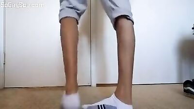 Baby Faced Latino Webcam Seducer - Sexy Solo Amateur Porn!