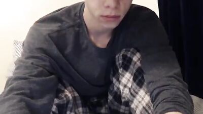 Ass Hole Exposed - Sexy Amateur Boys Solo Porn Adventure!